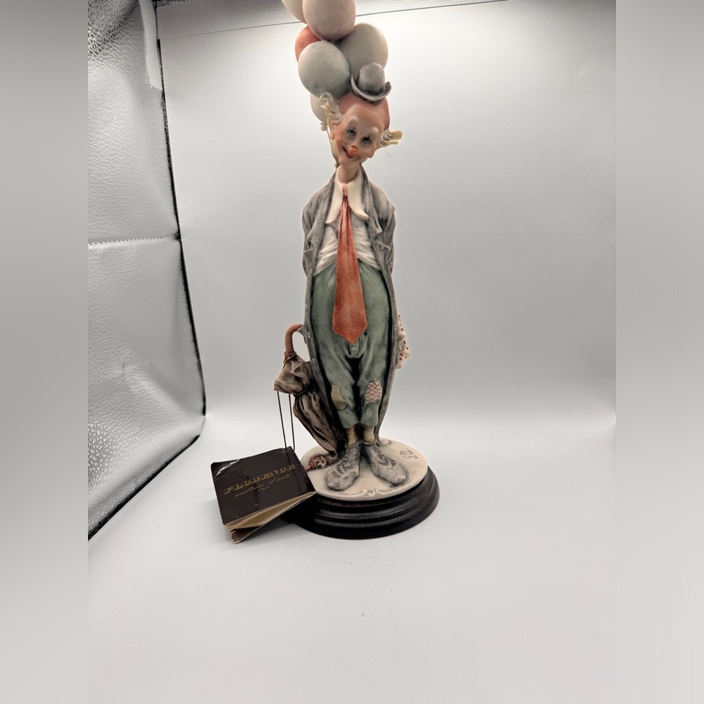 GIUSEPPE ARMANI FIGURINE HOBO CLOWN WITH BALLOONS, 14 1/4" TALL, SIGNED